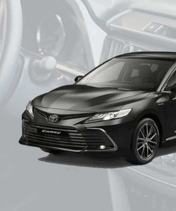Toyota Camry 2023, Umrah Transport Service